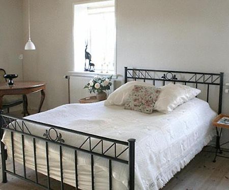 Teglgaarden Bed & Breakfast Vindeby  Bilik gambar